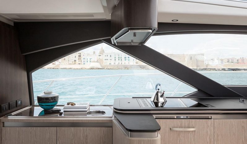 Azimut S6 full