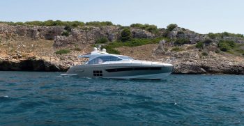 Azimut S6 Featured